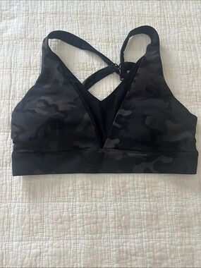 Zyia Active Black Camo V-Neck Sports Bra